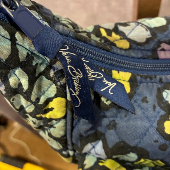 Vera Bradley Bag and Wristlet Set - Picture 3 of 16